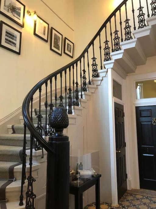 Luxury Apartment Opposite The Shambles Γιορκ Εξωτερικό φωτογραφία